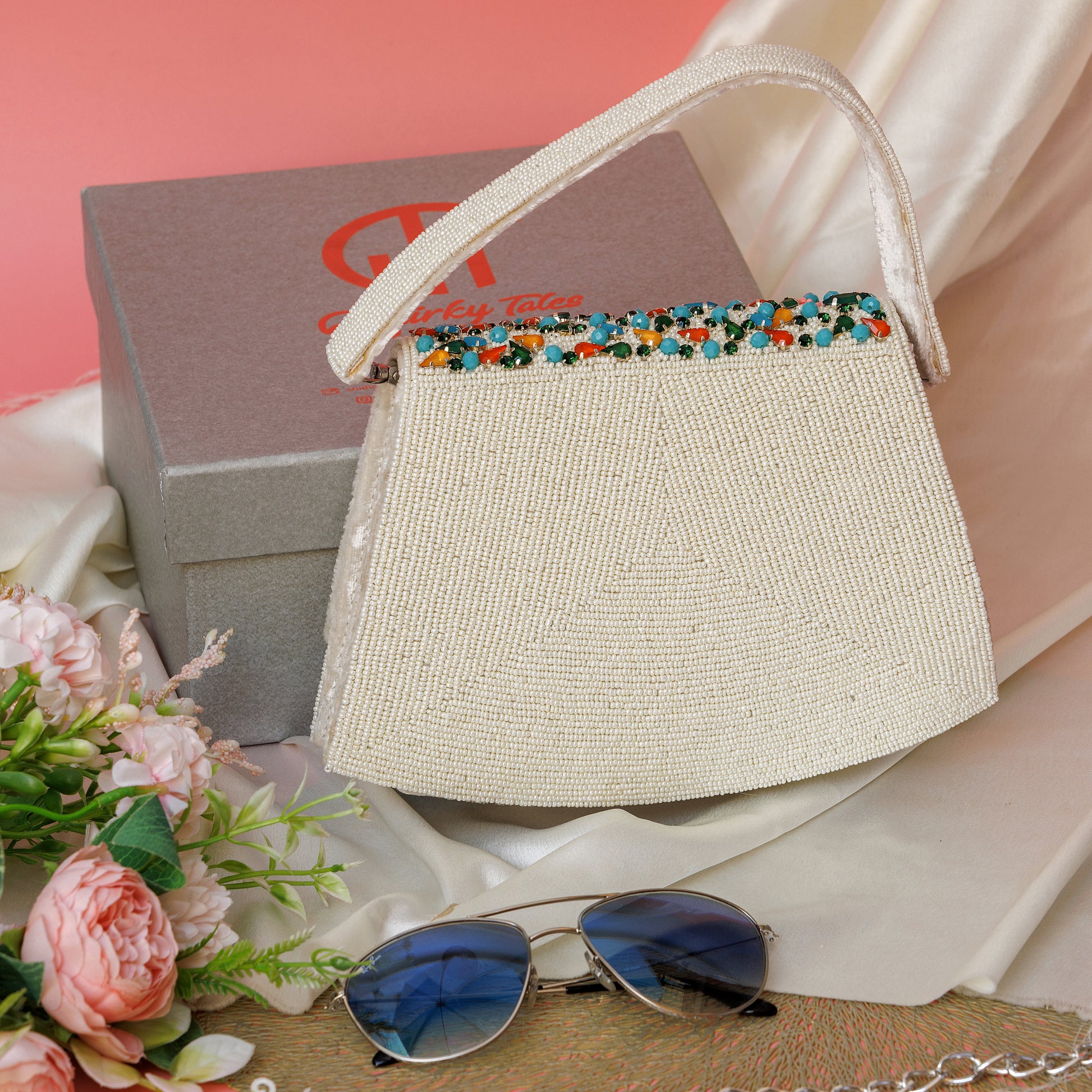 Elara White handbag