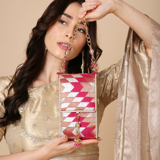 Banarsi Ikhat patterned handbag in pink & beige colour