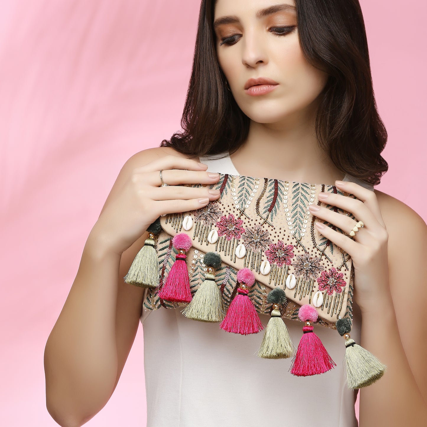 Gaia Offwhite envelope clutch