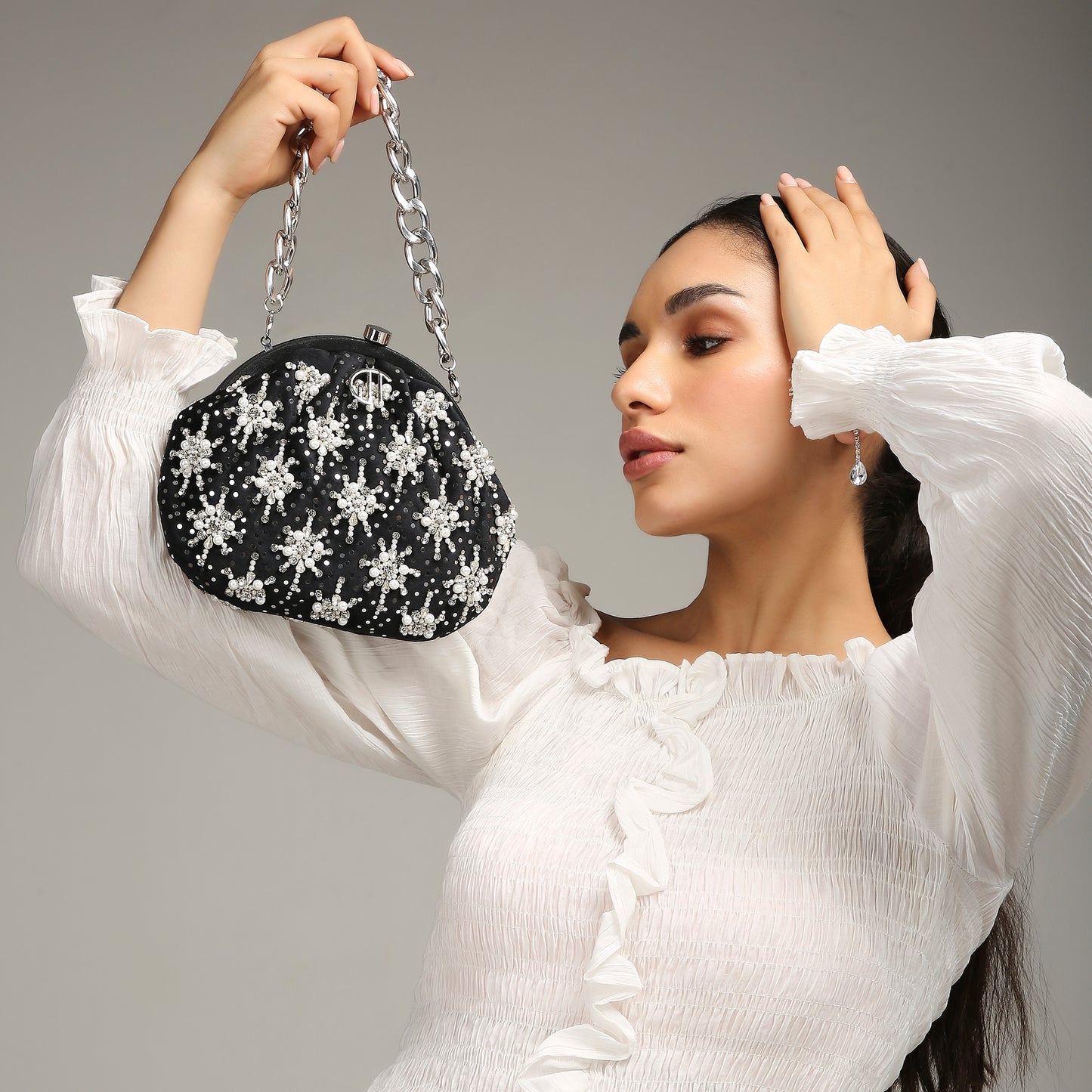 Heer Black Purse handbag