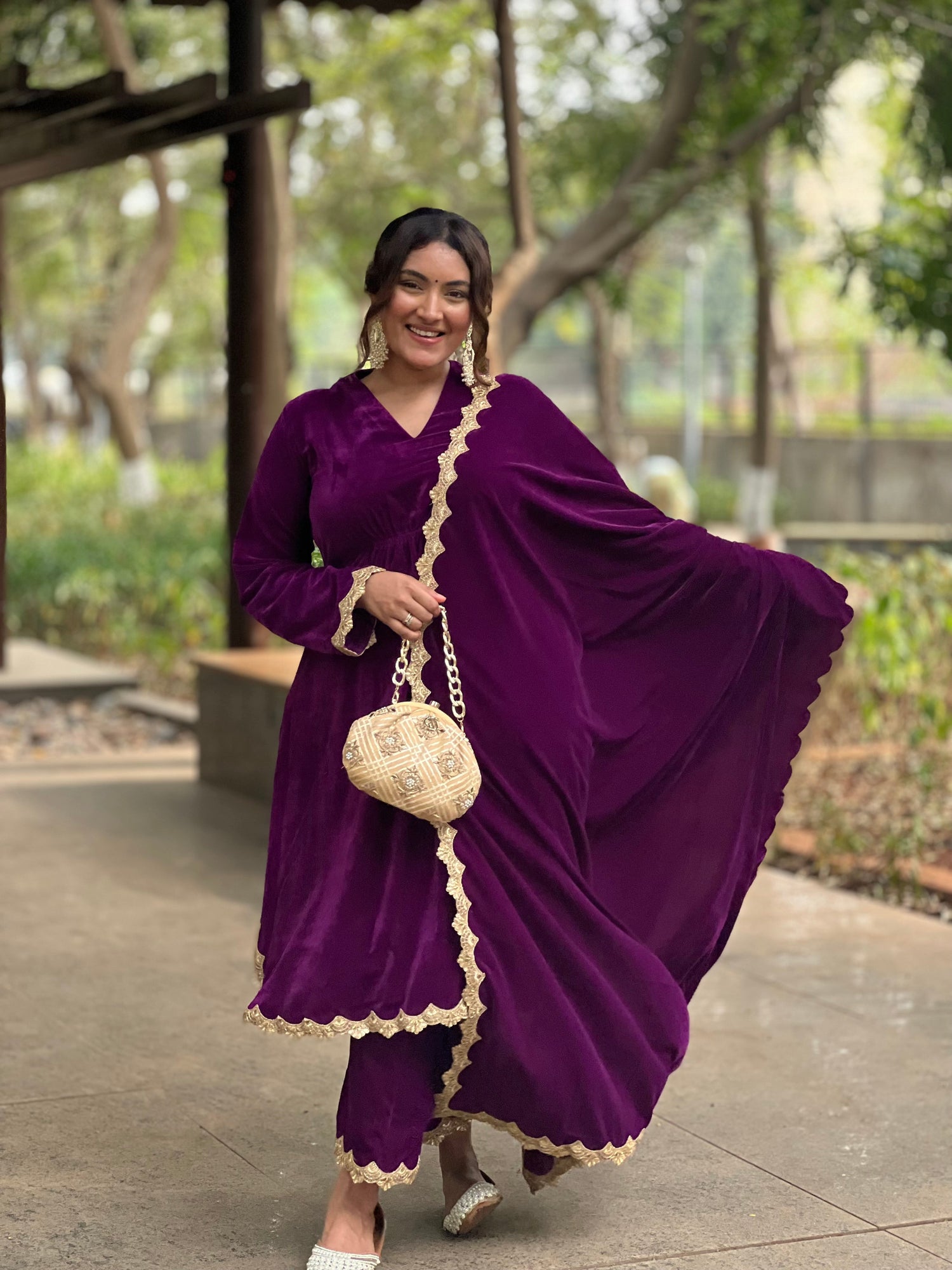 Gul Styled by Aayushi Bhadeka