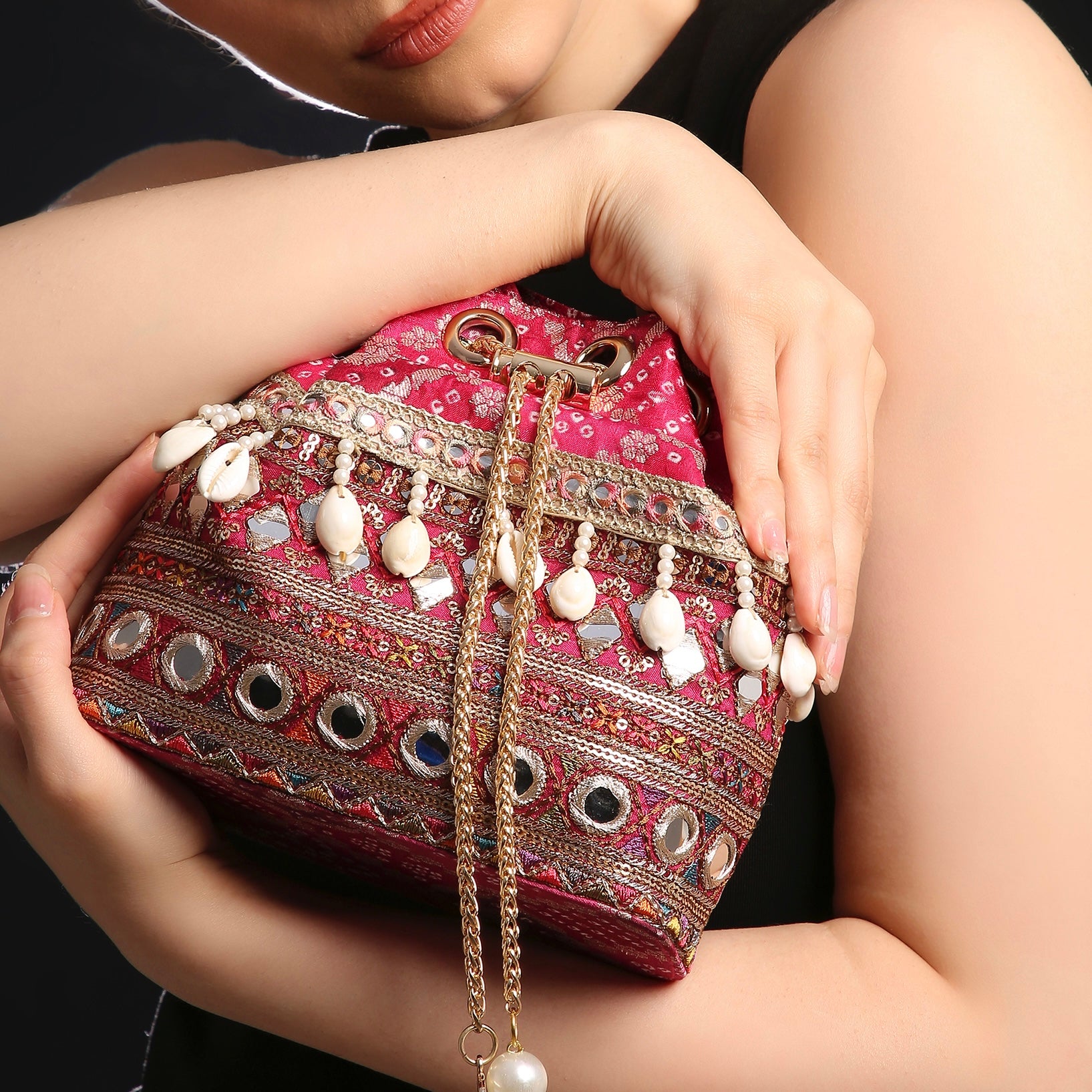 Rani Pink Bandhani Bucket Bag