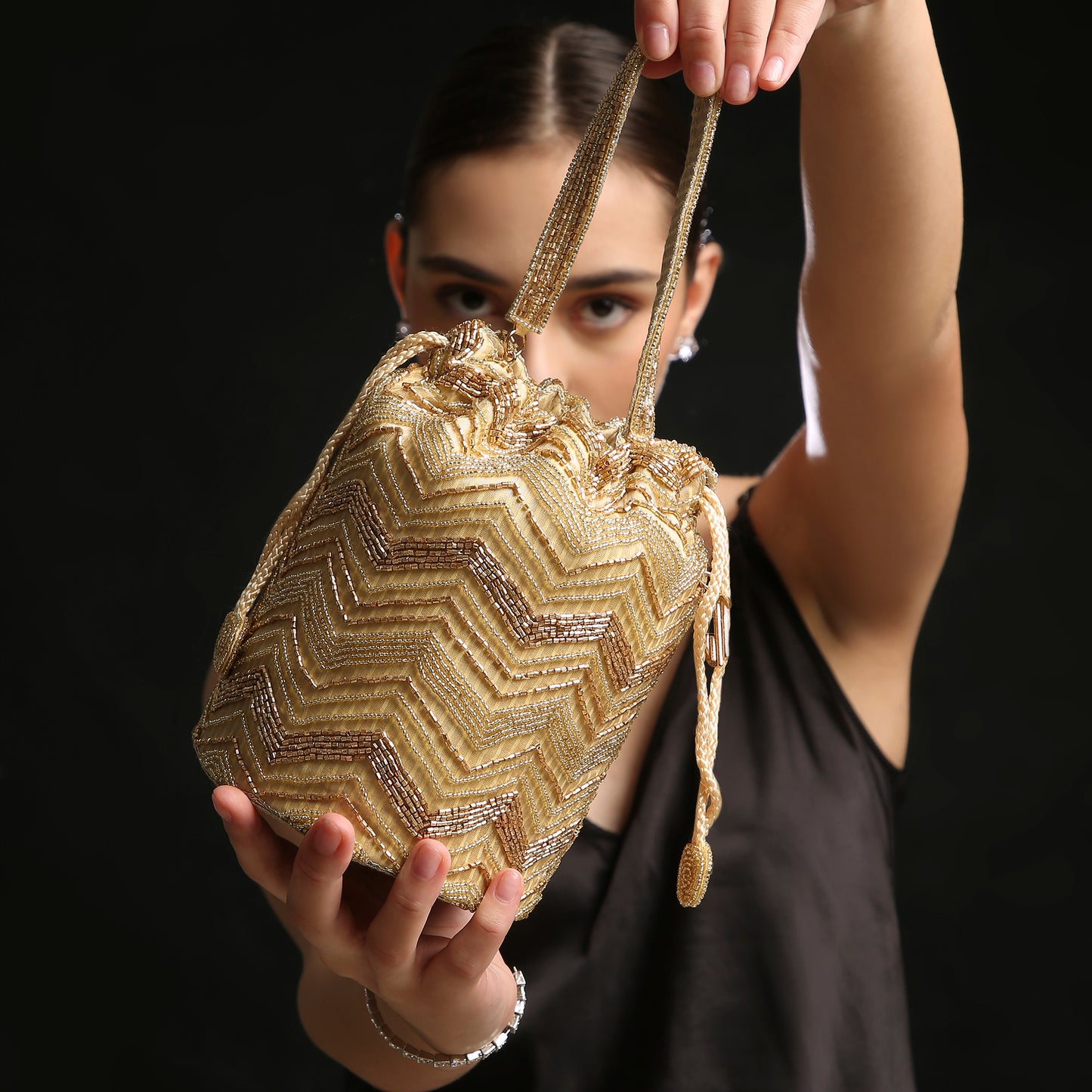 Gold Zigzag Print Bucket Potli