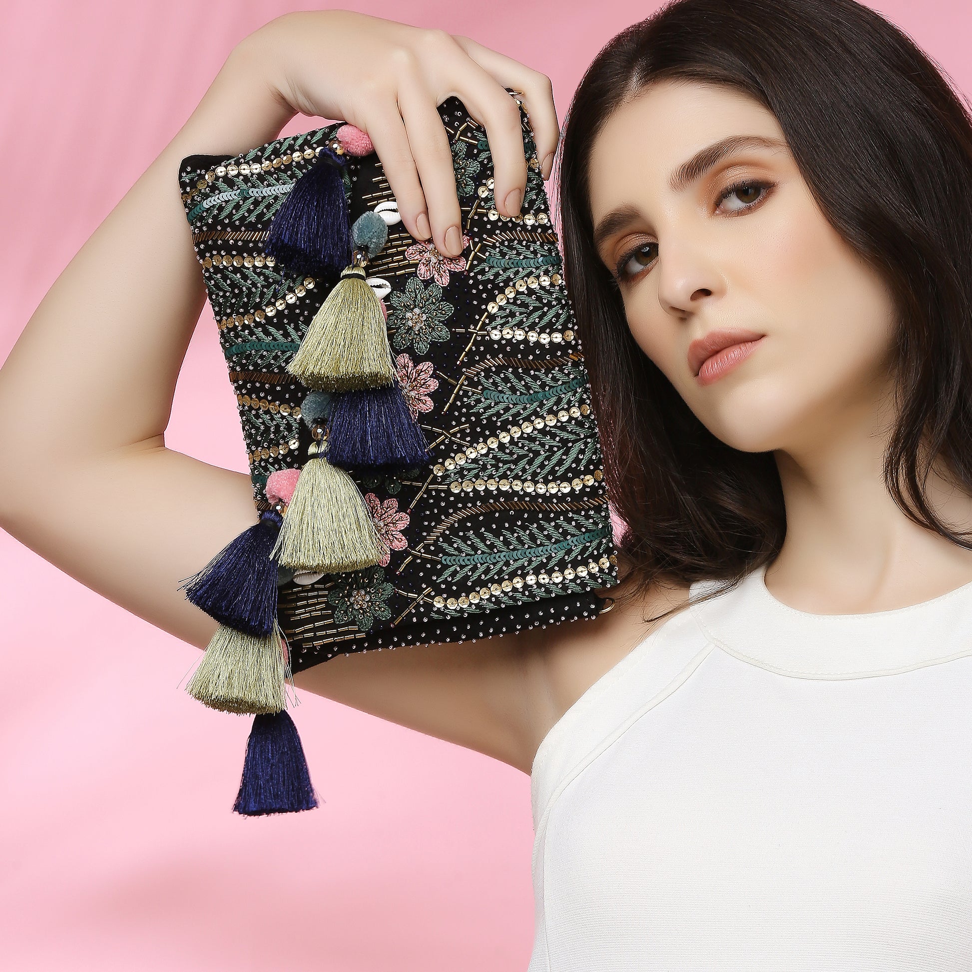 Gaia black envelope clutch